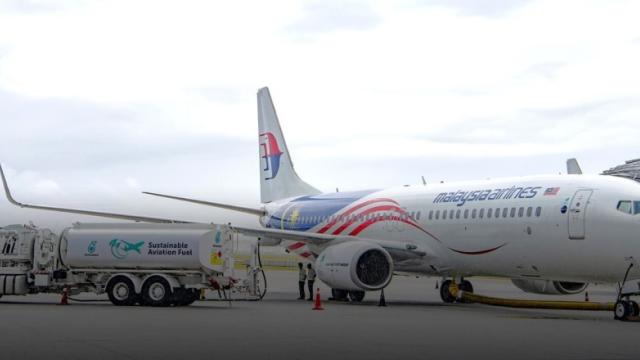 Malaysia Airlines operated its first flight using fuel produced from renewable waste and residue raw materials on World Environment Day in 2022. Photo credit: Malaysia Airlines.