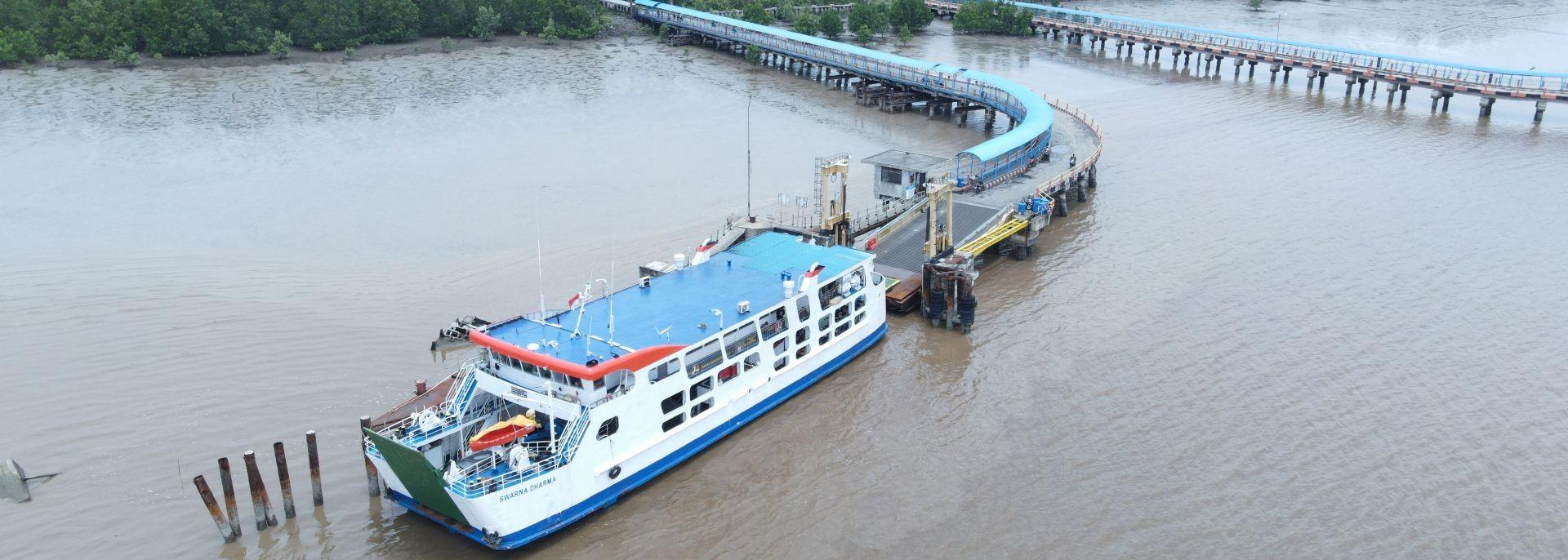 Ro-Ro vessel in eastern Indonesia. Photo credit: iStock.